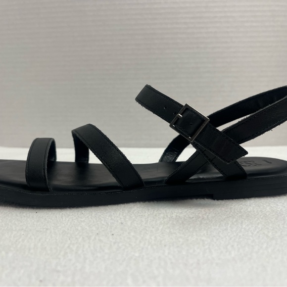 Toms Black Strappy Sandals - Picture 6 of 13
